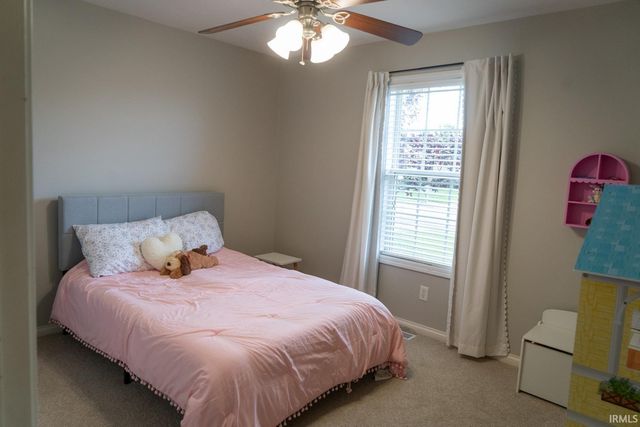 4625 Baywood Court, Evansville, IN 47725