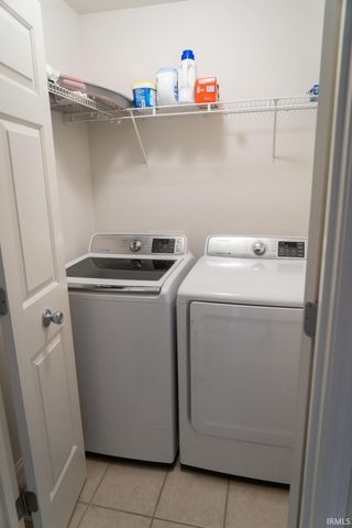 4625 Baywood Court, Evansville, IN 47725