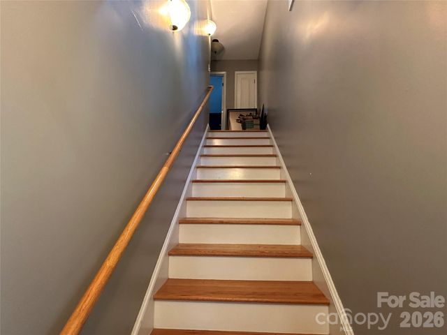 1480 Pine Mountain Drive, Connelly Springs, NC 28612