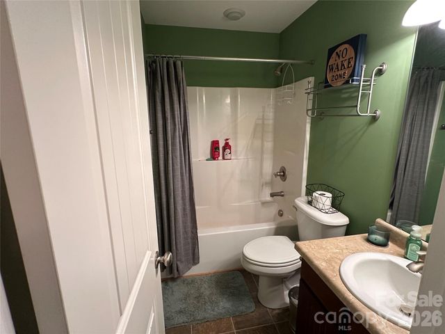 1480 Pine Mountain Drive, Connelly Springs, NC 28612