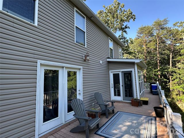 1480 Pine Mountain Drive, Connelly Springs, NC 28612