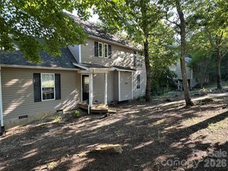 1480 Pine Mountain Drive, Connelly Springs, NC 28612