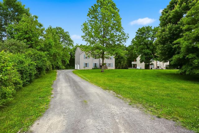 201 Kingsview Highway, Wallkill, NY 12589