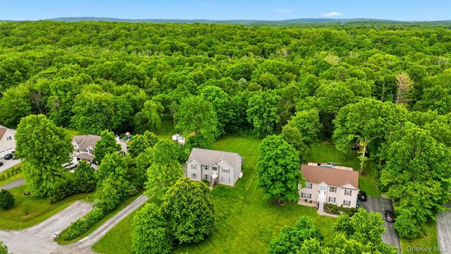 201 Kingsview Highway, Wallkill, NY 12589