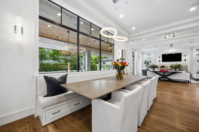 5650 Chevy Chase Drive, Houston, TX 77056