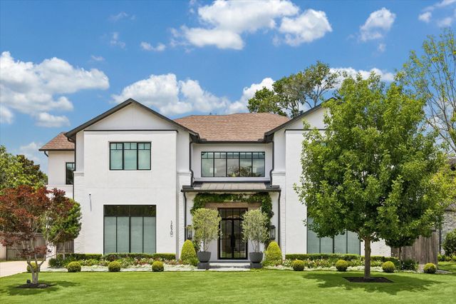 5650 Chevy Chase Drive, Houston, TX 77056