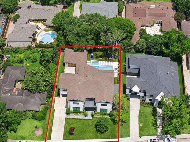 5650 Chevy Chase Drive, Houston, TX 77056