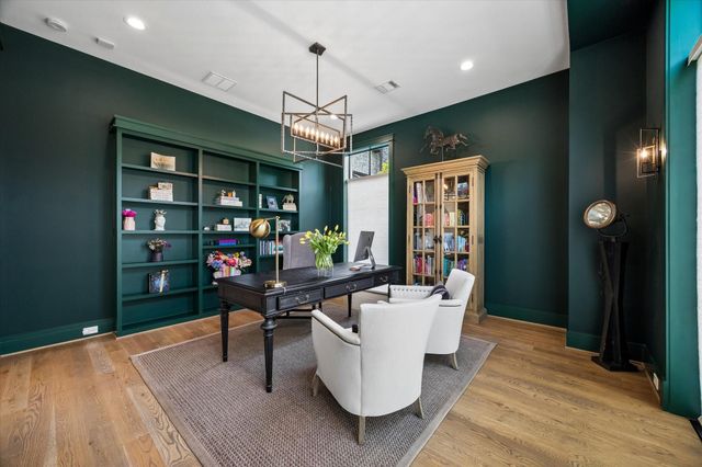 5650 Chevy Chase Drive, Houston, TX 77056