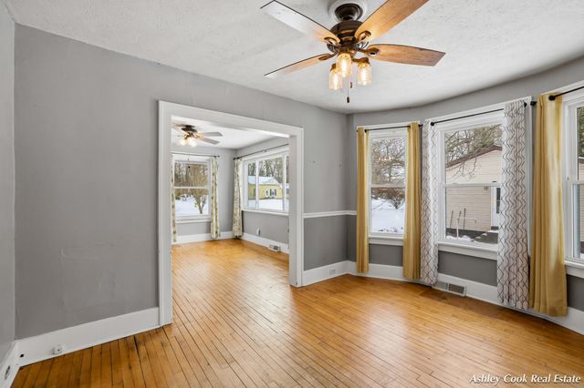 15285 Coleman Avenue, Grand Haven, MI 49417