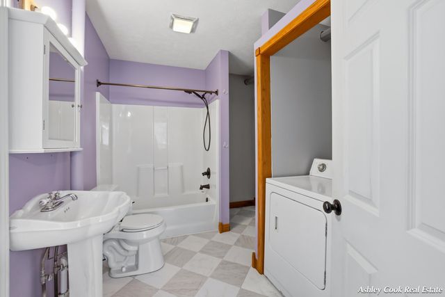 15285 Coleman Avenue, Grand Haven, MI 49417