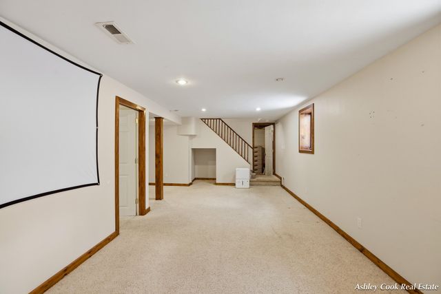 15285 Coleman Avenue, Grand Haven, MI 49417