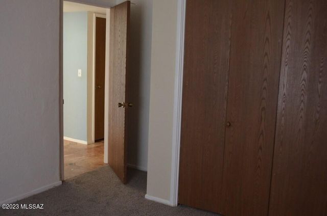 961 N Via Terrado, Tucson, AZ 85710