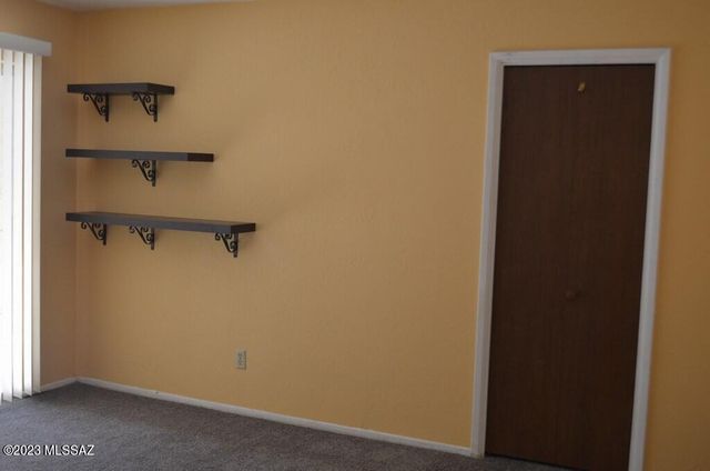 961 N Via Terrado, Tucson, AZ 85710