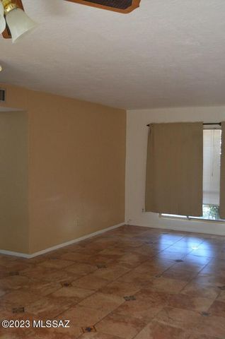 961 N Via Terrado, Tucson, AZ 85710