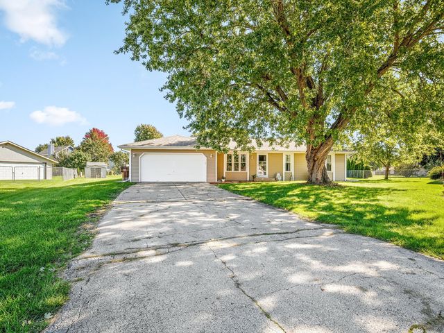 8523 Terrang Court, Machesney Park, IL 61115