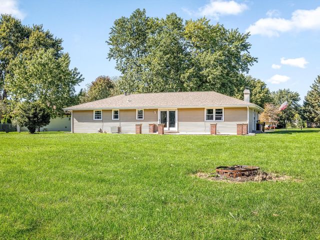 8523 Terrang Court, Machesney Park, IL 61115