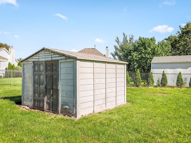 8523 Terrang Court, Machesney Park, IL 61115