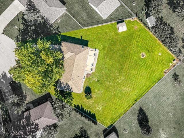 8523 Terrang Court, Machesney Park, IL 61115