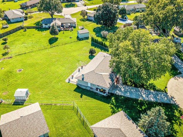 8523 Terrang Court, Machesney Park, IL 61115