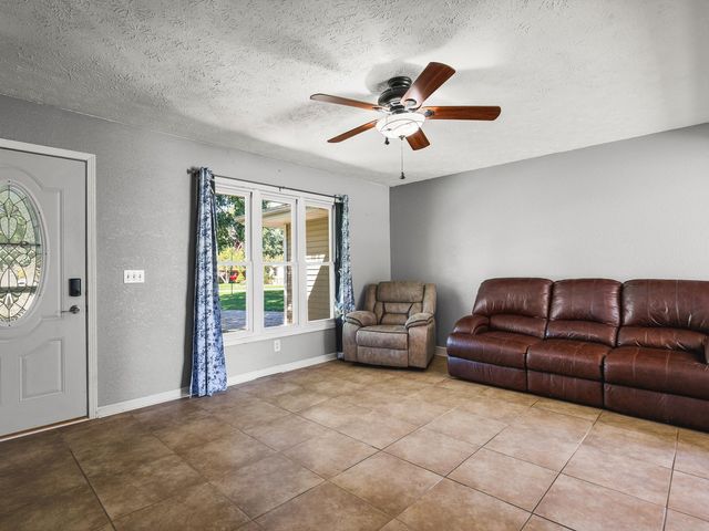 8523 Terrang Court, Machesney Park, IL 61115