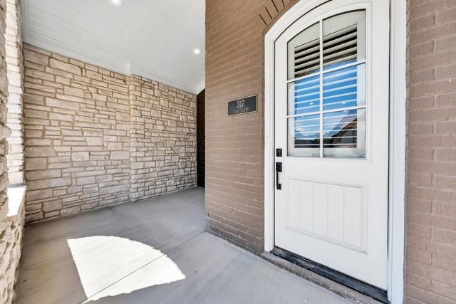 317 Flag Court, Gallatin, TN 37066
