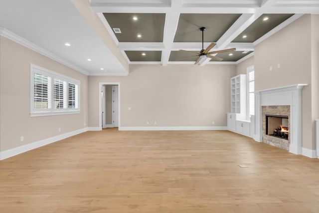 317 Flag Court, Gallatin, TN 37066