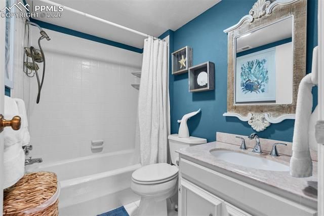 4500 Sentinel Rock NA, Larkspur, CO 80118