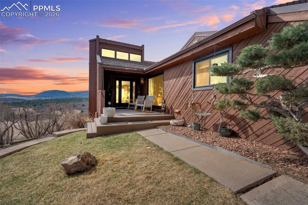 4500 Sentinel Rock NA, Larkspur, CO 80118