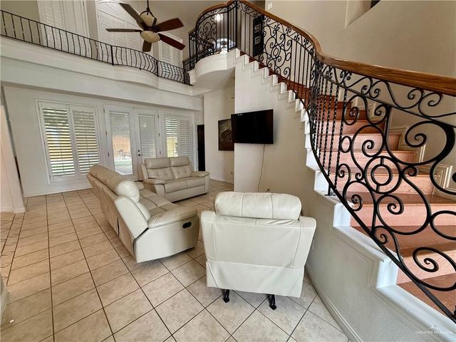 2406 Stirling Avenue, Edinburg, TX 78539