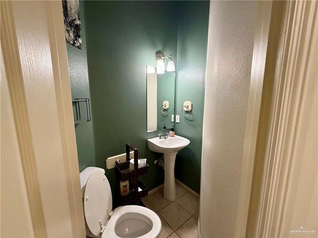 2406 Stirling Avenue, Edinburg, TX 78539