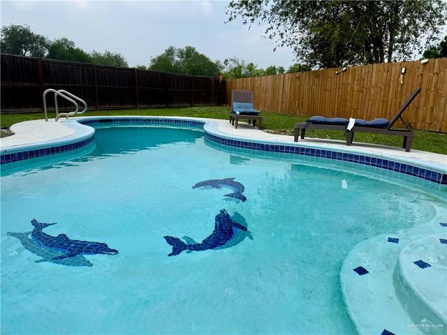 2406 Stirling Avenue, Edinburg, TX 78539