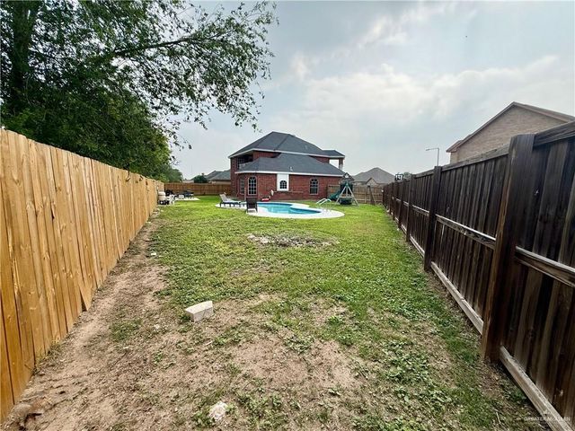 2406 Stirling Avenue, Edinburg, TX 78539