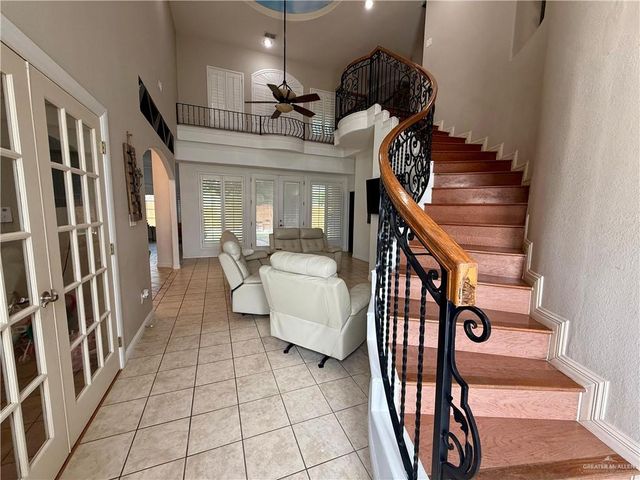 2406 Stirling Avenue, Edinburg, TX 78539