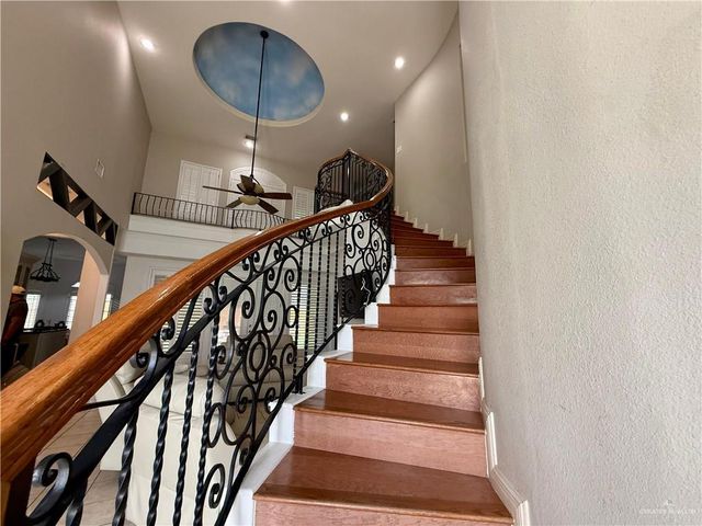 2406 Stirling Avenue, Edinburg, TX 78539