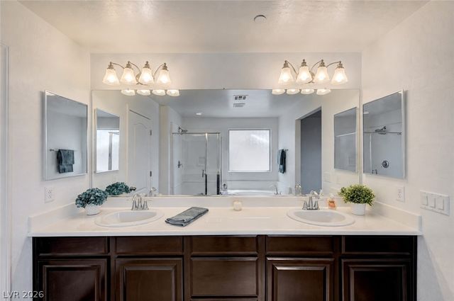 7760 Petite Pillar Court, Las Vegas, NV 89149