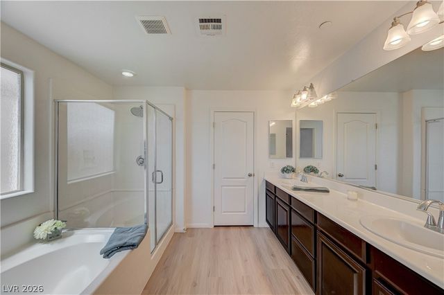 7760 Petite Pillar Court, Las Vegas, NV 89149