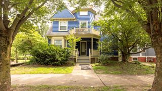182 Adelaide Avenue 5, Providence, RI 02907
