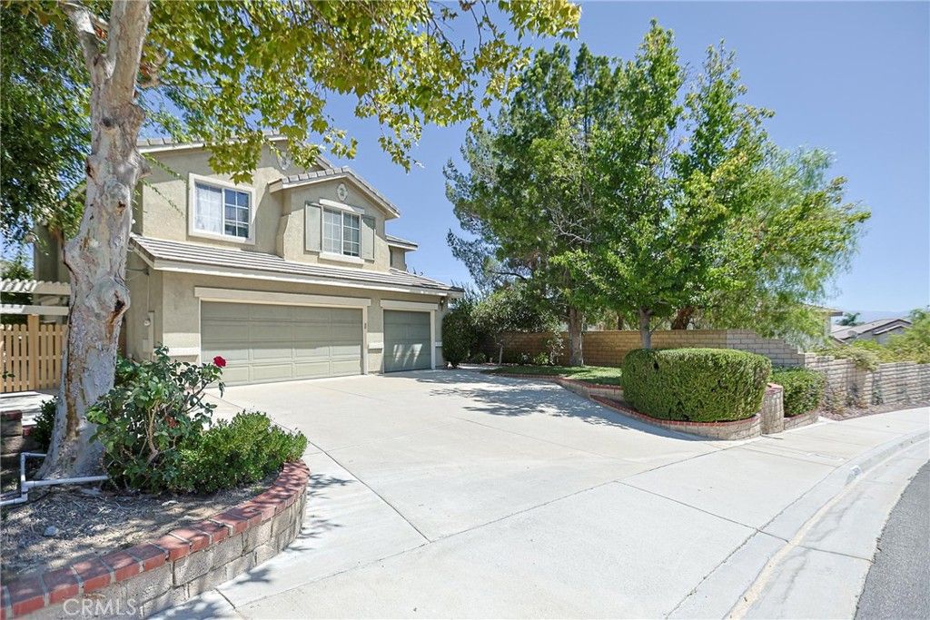28611 Lupine St, Castaic, CA 91384 — photo 2