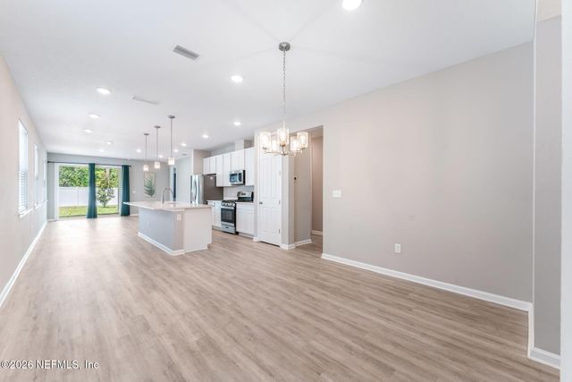 8277 MARIETTA STILL Drive, Jacksonville, FL 32220