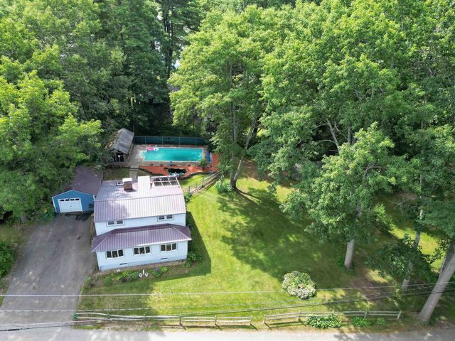 29 Coopers Grove Road, Kingston, NH 03848