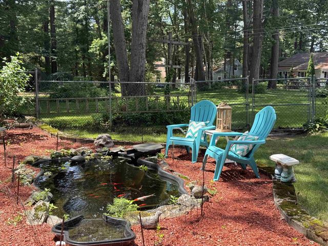 29 Coopers Grove Road, Kingston, NH 03848