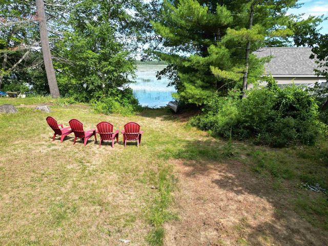 29 Coopers Grove Road, Kingston, NH 03848