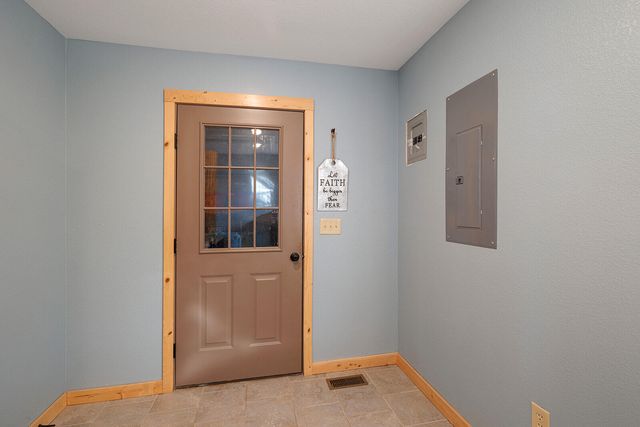 2814 County Road 3690, Mountain View, MO 65548