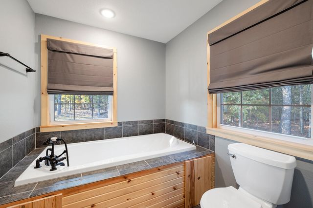 2814 County Road 3690, Mountain View, MO 65548