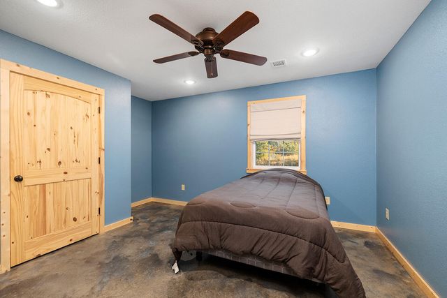 2814 County Road 3690, Mountain View, MO 65548