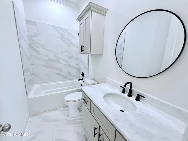 224 Trail Pointe, Scott, LA 70583