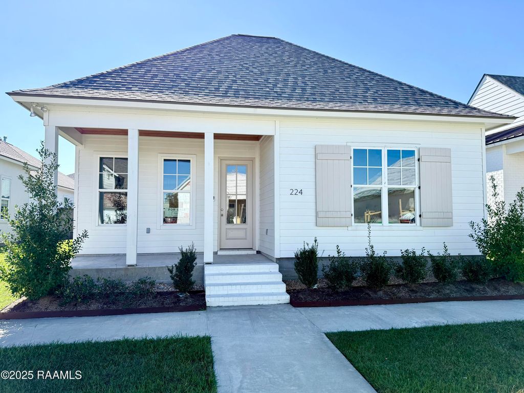 224 Trail Pointe, Scott, LA 70583