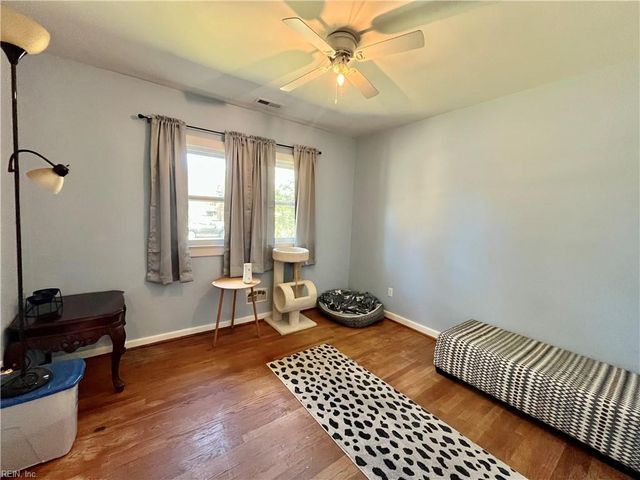 313 Robinhood RD, Franklin, VA 23851