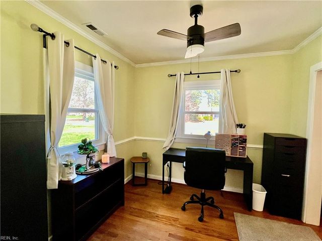 313 Robinhood RD, Franklin, VA 23851