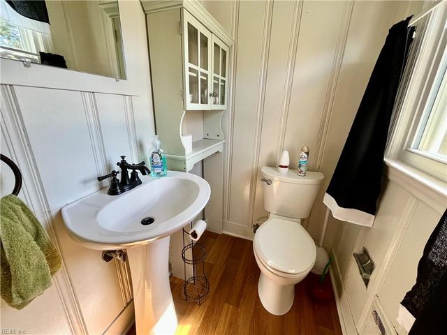 313 Robinhood RD, Franklin, VA 23851